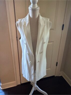 Zara Sleeveless Double-Breasted Ivory Blazer  Open Front Vest